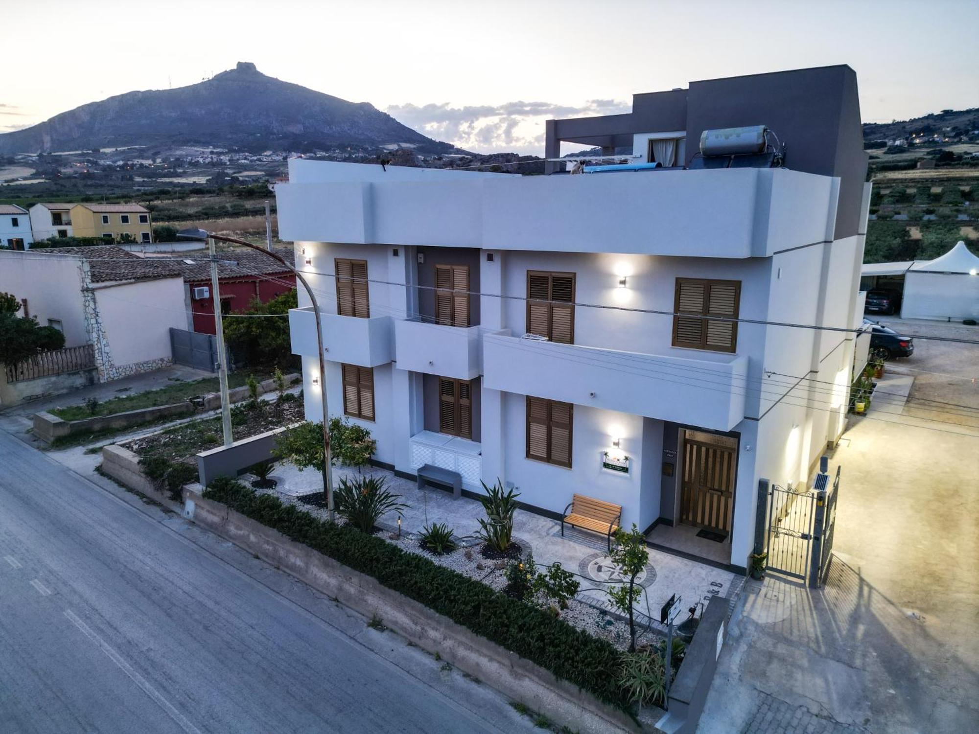 B&B Profumi Di Sicilia Valderice Exteriér fotografie